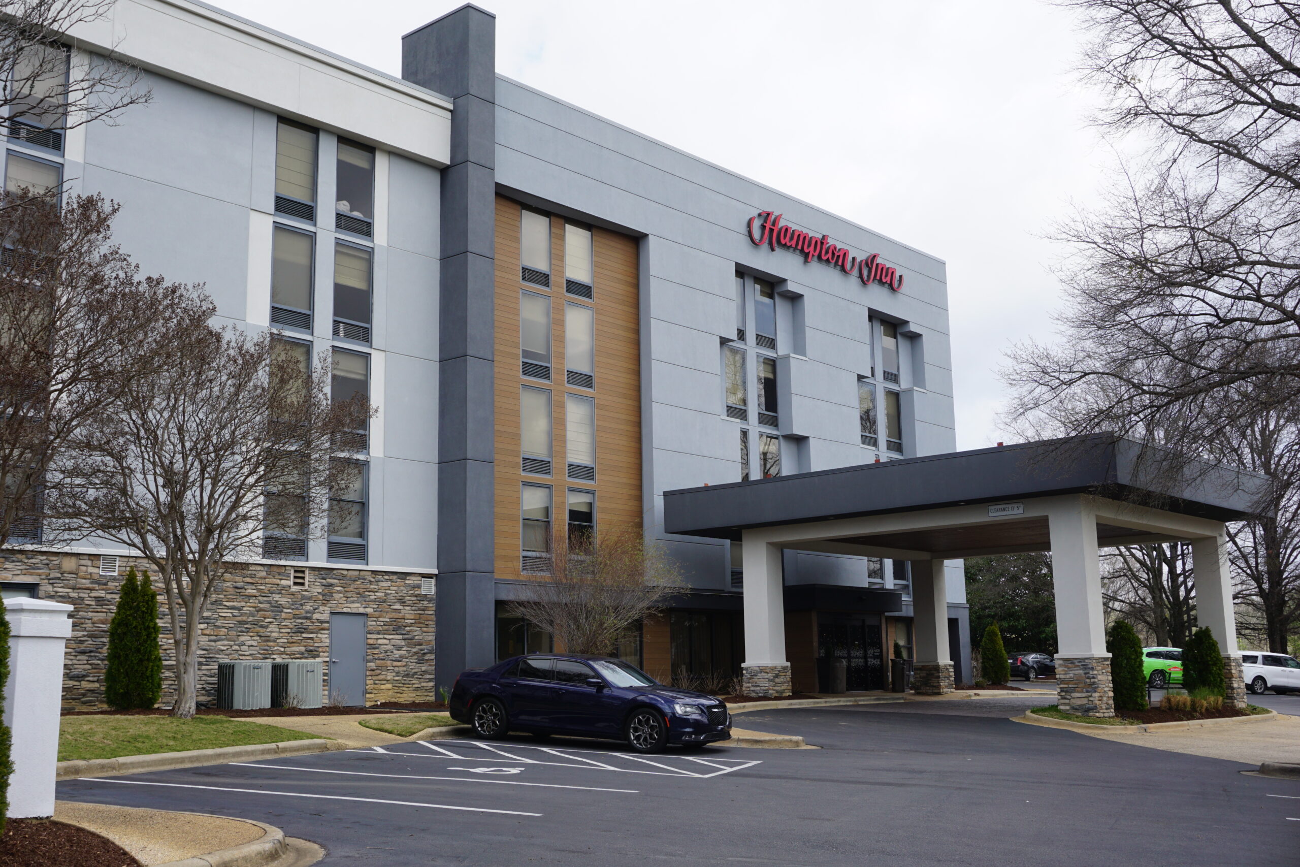 Hampton Inn by Hilton Colonnade 280